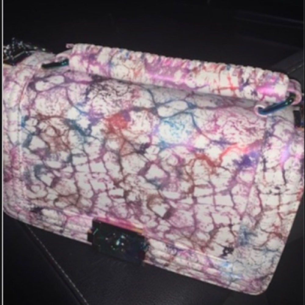 MARBLED PURSE